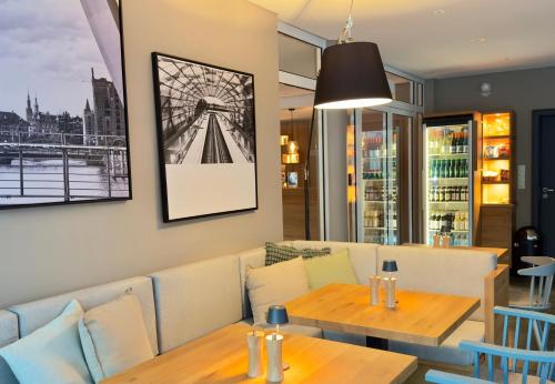 Restaurant, Auszeit Hotel Hamburg in Neugraben-Fischbek