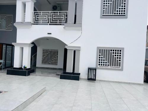 Chippo and Mams Apartments in Tanji