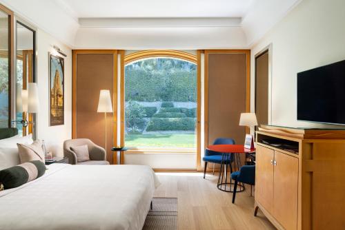 room detail thumbnail 0