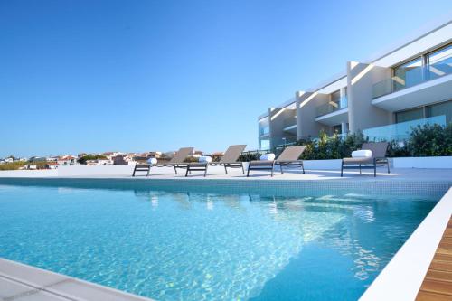 Skats, Exquisite Sea View Apartment - 24E in Praia Da Areia Branca