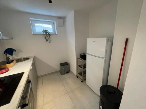 Premium-Apartment, 4 Betten, Nahe Ulm für Familien und Gruppen,Hund (Premium-Apartment, 4 Betten, Nahe Ulm fur Familien und Gruppen,Hund) in Eselsberg