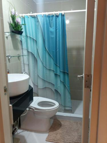 Bathroom, Queen V3 Manhattan Parkview Tower 1 in Santolan