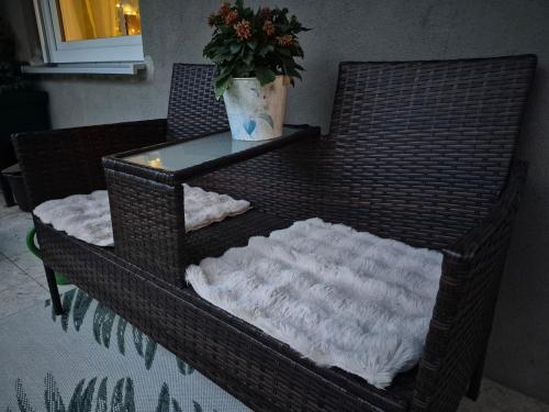 Modern and idyllic apartment in Jettingen-Scheppach