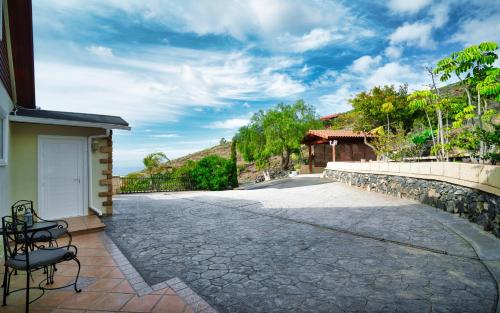 Villa Carlitos by Villas Vista Gomera - image 3