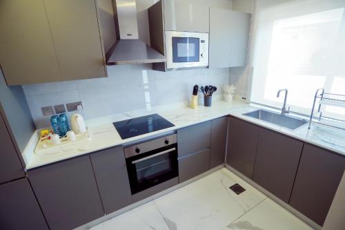 SeaLoft Villas - image 2