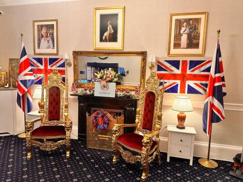 Jubilee Hotel - image 7