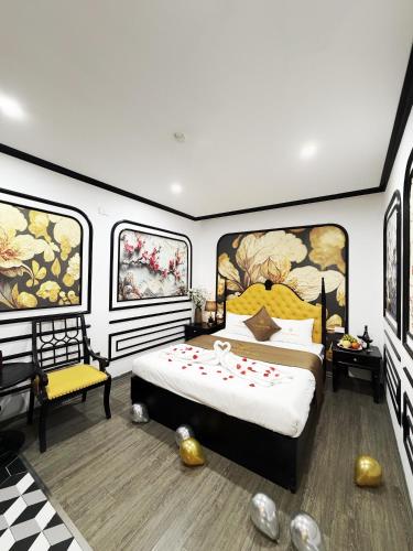 room detail thumbnail 0