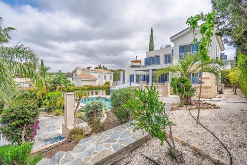 Seaview Villa Selenia with Private Pool in Neo Chorio Paphos in Neokhorio