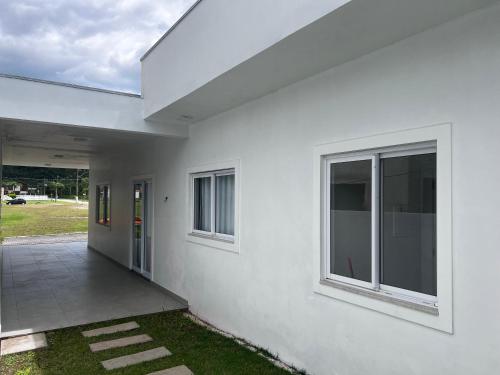 nao esta mais disponivel in Sertaozinho