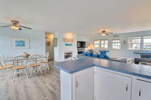 4140 - Beach Carousel in Kitty Hawk (NC)