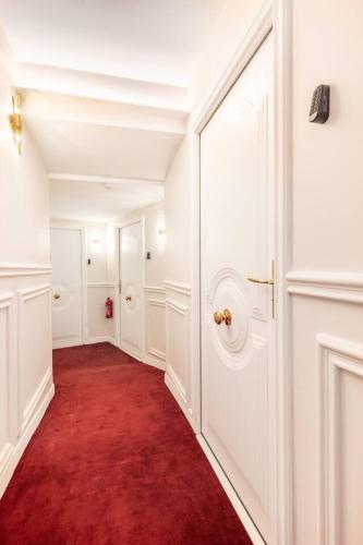 Magnifique 3 chambres 3 SDE avec Clim et Jacuzzi - image 4