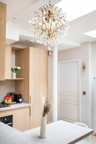 Magnifique 3 chambres 3 SDE avec Clim et Jacuzzi - main image