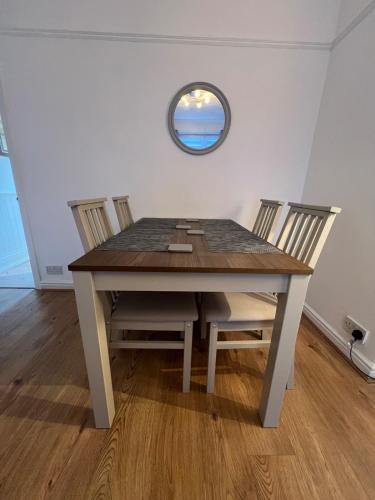 Liverpool Daffodil House - 3 Bed - Close to Sefton Park & Lark Lane in Toxteth