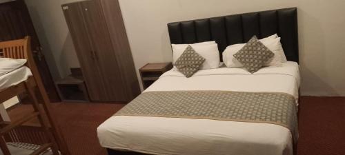 Sky view Resort Shogran in Shogran