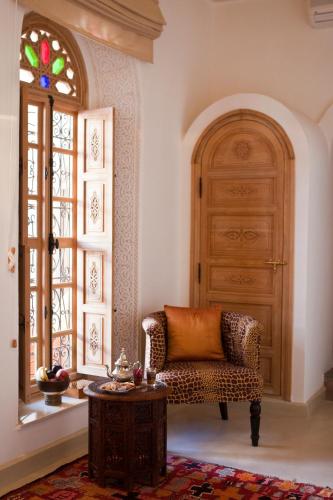79011514 Riad Siwan