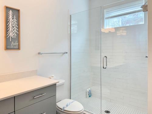 New Downtown ATL Condo Washer Dryer 542Blvd107 in Atlanta, USA