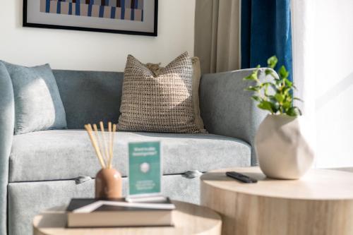 Cozy Studio With Pool Gym and Outdoor Cinema - image 14