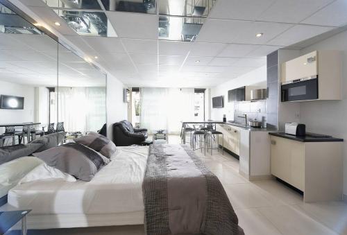 STUDIO CHROME - Héliopolis D 80 - Luxe -By AGN - 2 personnes