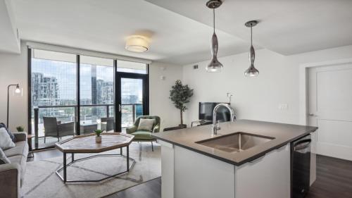 Amazing Apt in Midtown in Blandtown