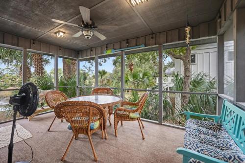 359 Tarpon Boulevard - Three Bedroom House - image 30