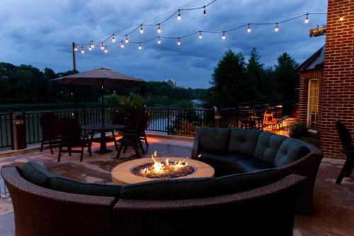 Tesis özellikleri, Staybridge Suites Rochester University By IHG in R ve K Skyranch Havaalanı