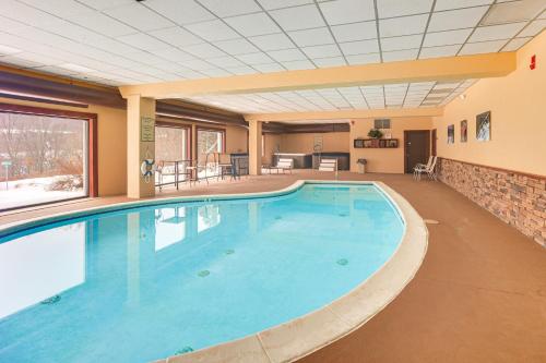 Primely Located Dover Escape < 1 Mi To Mt Snow! - Mount Snow, VT