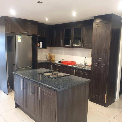 Kitchen, Effortless Premium Homestay - Cambridge in Cambridge West