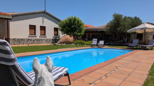 Chalet relax con piscina en La Rioja gîte à louer Villalba de Rioja