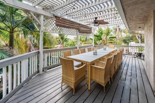 Paradise Lagoon Resort Style Pool Getaway in La Mesa (Kalifornia)