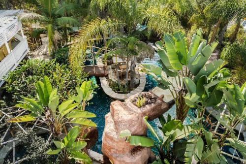 Paradise Lagoon Resort Style Pool Getaway in La Mesa (Kalifornia)