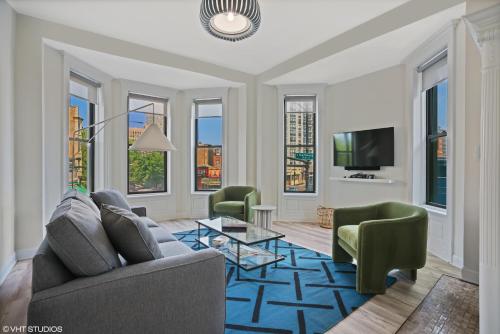 Facilities, The Neighborhood Hotel - Lincoln Park 501 - Three Bedroom Penthouse in Lincoln Park