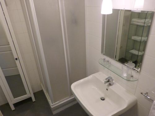 Residenza Piazza Santo Stefano - image 4