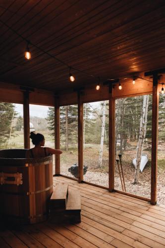 Micro-cabine, Méandre, La Tuque (Micro-cabine, Meandre, La Tuque) in Lake Edouard (QC)