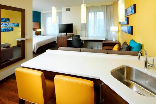 Residence Inn Secaucus 5