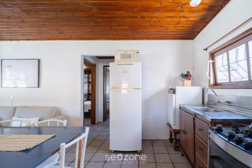 廚房, Casa c/ 2 Quartos a 650 m da Praia ADU0440 in 普拉亞德丹妮拉
