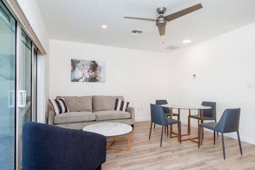 1BD 1B Convenient and Cosy Apartment with pool – khách sạn tại George Town