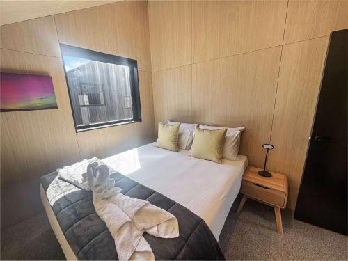 Modern Queenstown Stay on Delaney Loop - main image