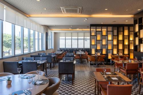 Restaurant, Novotel RJ Praia de Botafogo in Botafogo