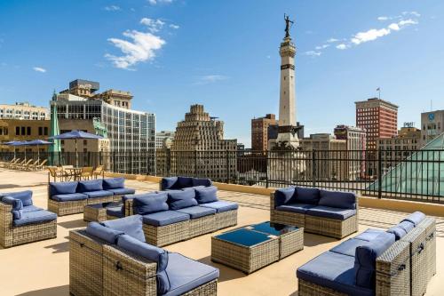 Úszómedence, Sheraton Indianapolis City Centre Hotel near Oldfields-Lilly House and Gardens