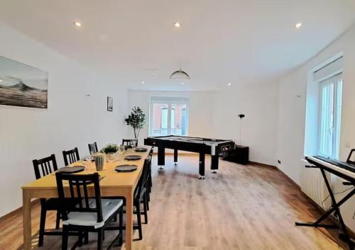 Spacieuse maison élégante pour 8 Personnes à Croix - Location saisonnière - Croix