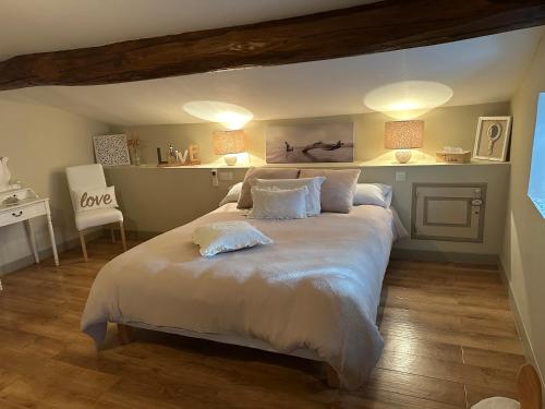 Domaine de pierre blanche in 卡斯泰爾諾蒙特拉蒂耶