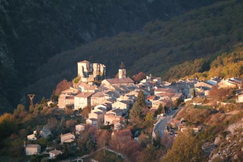 Au Pied du Château - Location saisonnière - Gréolières