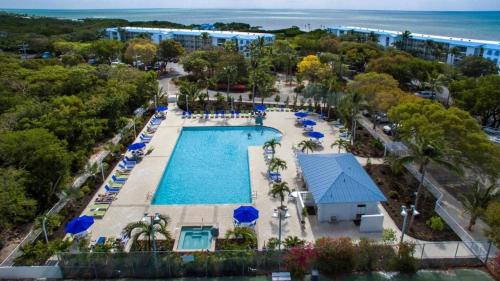 A szálláshely kívülről, Ocean Pointe Condo | Beach, Pool, Hot Tub & Tennis in Tavernier (FL)