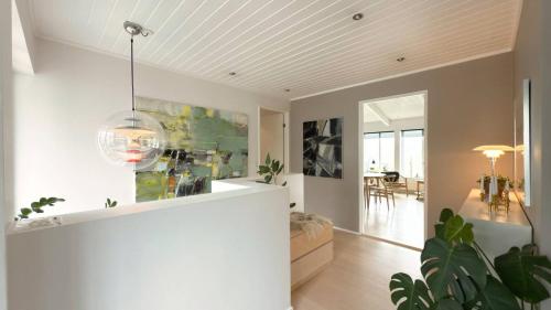 Exclusive Modern Villa with Panoramic Views in Sorvagur