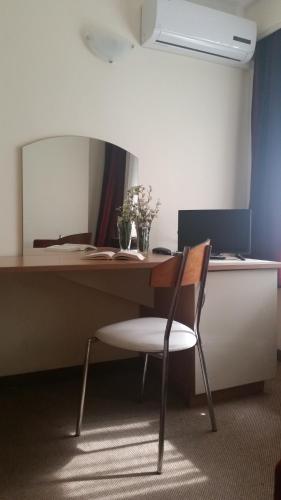 Hotel of Bulgarian Academy of Sciences – Sofia, NY