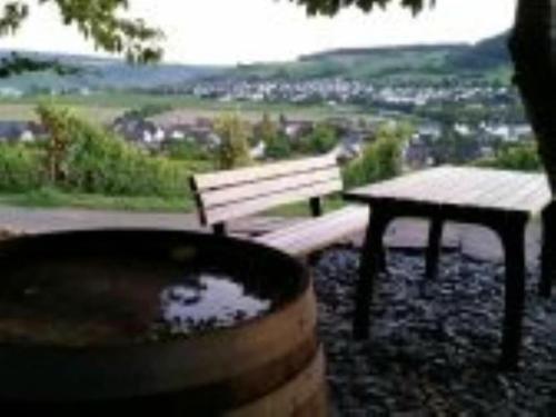 Iekārtas, 2 Weinhaus Marmann in Osann-Monzel
