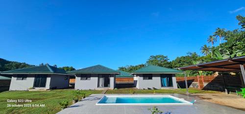 Hiniavai Lodge – khách sạn tại Atiha