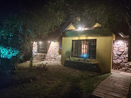 Cabaña Los Pololos (Cabana Los Pololos) in Villa Serrana