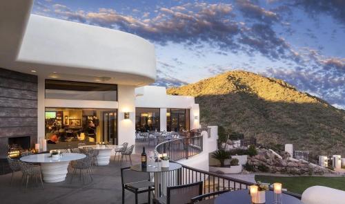 Spacious 3BR Villa w Mountain Views, Pool & Private Garage Near Scottsdale in Fountain Hills
