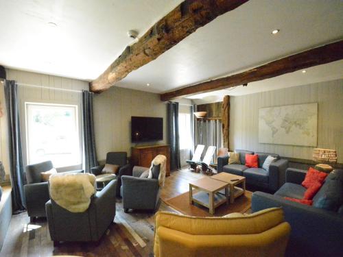 客房, Holiday Home in Bièvre near Forest & Pond (Holiday Home in Bievre near Forest & Pond) in 比耶夫爾